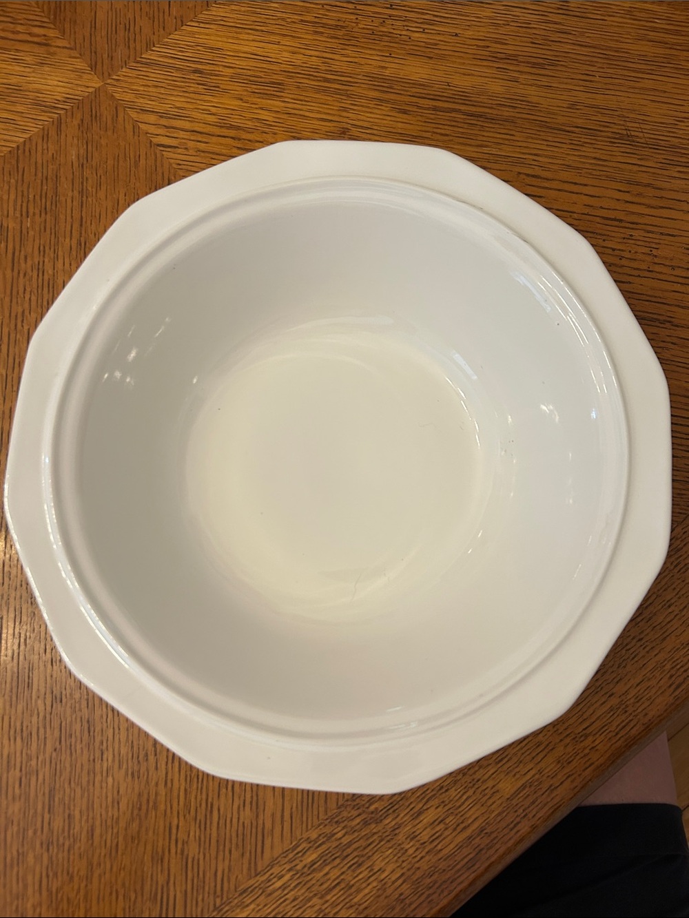 Vintage Pfaltzgraff Heritage White 12”Ceramic Serving Bowl - Classic Home Dining
